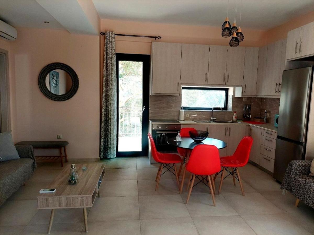 Capostango Apartments - Stunning Views Of Libyan Sea Ano Rodhakinon Exteriör bild