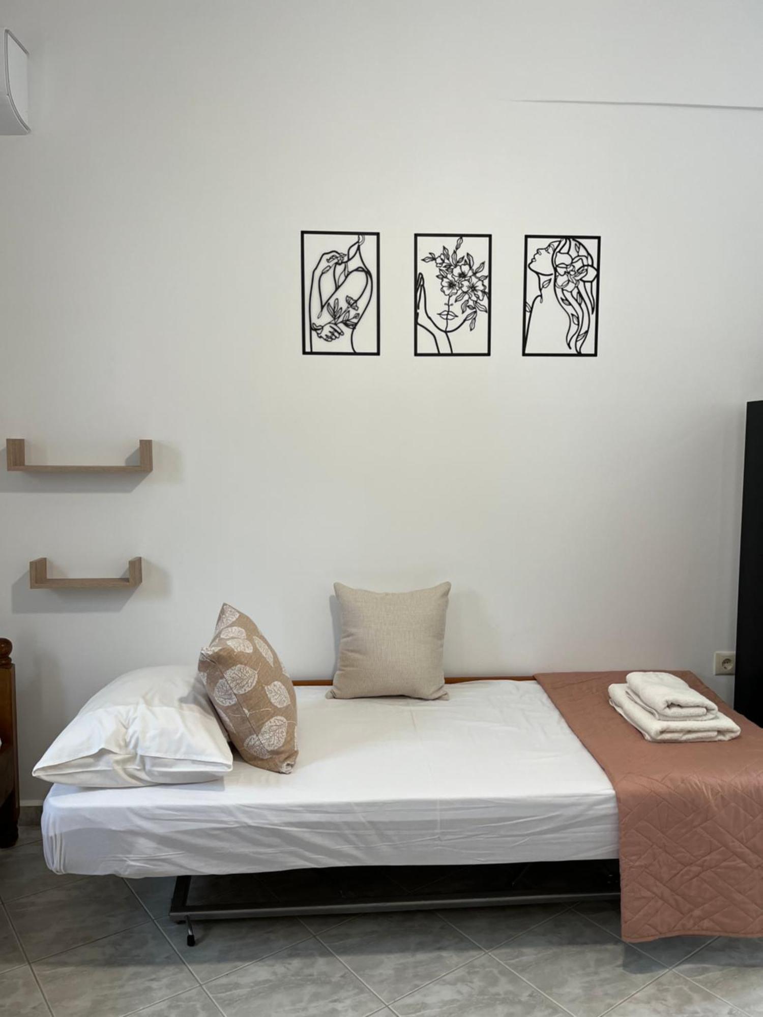Capostango Apartments - Stunning Views Of Libyan Sea Ano Rodhakinon Exteriör bild